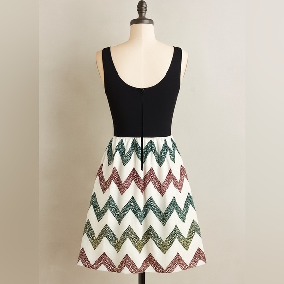 Maeve Anthropologie Womens Chevron Fit-and-Flare Mini Dress Size 2 - Picture 3 of 8